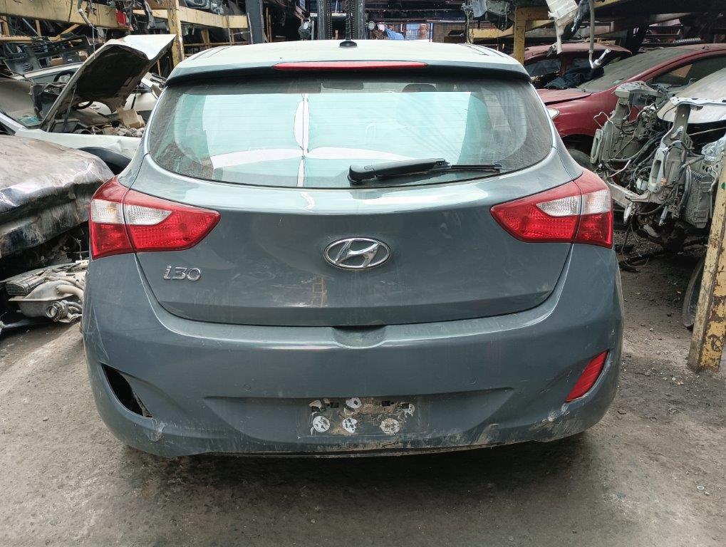  Hyundai i30 2013    EN DESARME